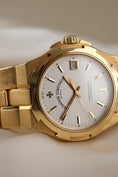 Cargar la imagen en la vista de la galería, Vacheron Constantin Overseas Jumbo 42040 18k Gold, 37mm
