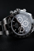 Bild in Galerie-Betrachter laden, Rolex Daytona 126500LN - Detail view 1
