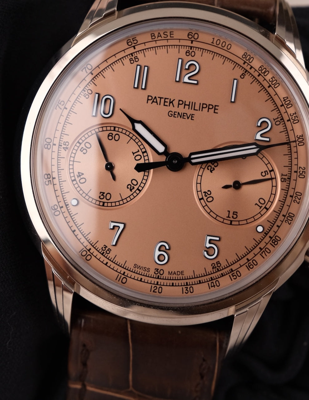 Patek Philippe Complications 5172G-010 Box + og. Papiere Salmon Dial, White Gold, New/Unworn, 2025, 41mm