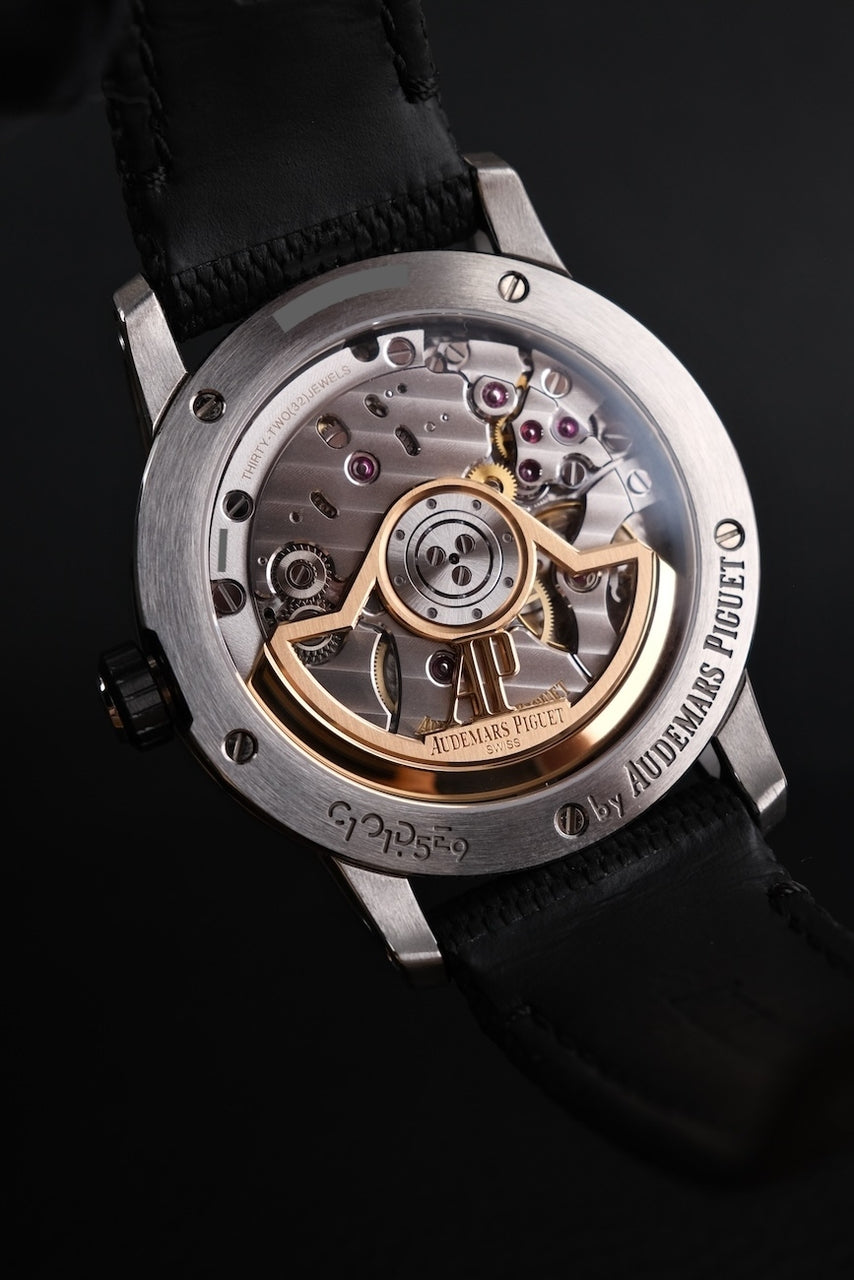Audemars Piguet Code 11.59 15210QT Box + og. Papiere Smoked Beige Dial Ceramic Case TOP