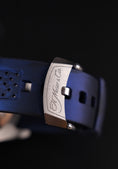 Bild in Galerie-Betrachter laden, H.Moser & Cie Pioneer Tourbillon 3804-1201 Box + og. Papiere Blue Dial, Limited Edition x/50

