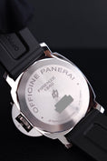 Charger l'image dans la visionneuse de la galerie, Panerai Luminor Base Logo PAM00774 - Detail view 1
