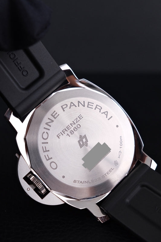 Panerai Luminor Base Logo PAM00774 - Detail view 1
