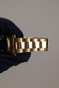Bild in Galerie-Betrachter laden, Rolex GMT-Master II 116718LN - Detailansicht 13
