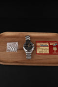 Cargar la imagen en la vista de la galería, Omega Speedmaster Date 351354 Original Papiere Black Dial, Serviced
