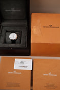 Load image into Gallery viewer, Girard Perregaux 1966 49544-11-132-BB60 Box + og. Papiere Dual Time 40mm, SERVICED
