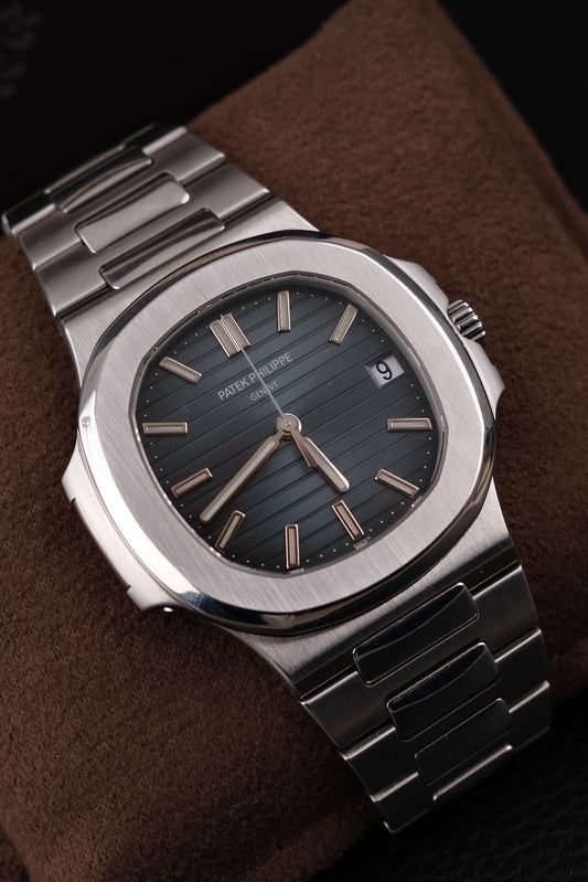 Patek Philippe Nautilus 5711 Patek Service 2025 RARE LED DIAL Service Invoice