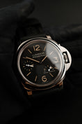 Cargar la imagen en la vista de la galería, Panerai Luminor 8 Days PAM00795 Box + og. Papiere
